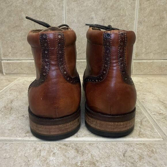 Cole Haan William Wingtip Men\'s Chukka Lace Up Boots size 8 Brown Leather C20286